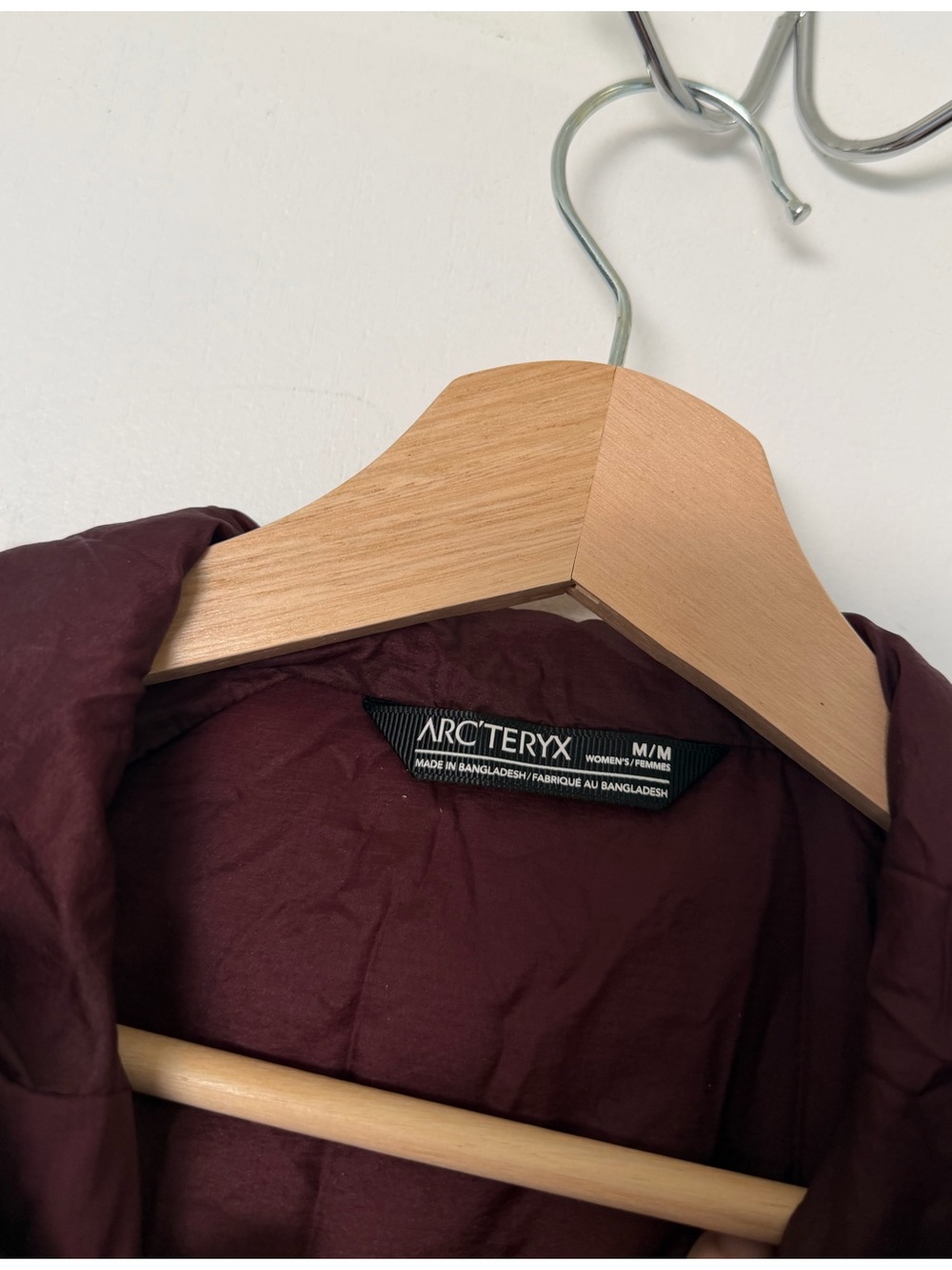 Arcteryx atom LT hoodie jacket - Picture 5 of 6